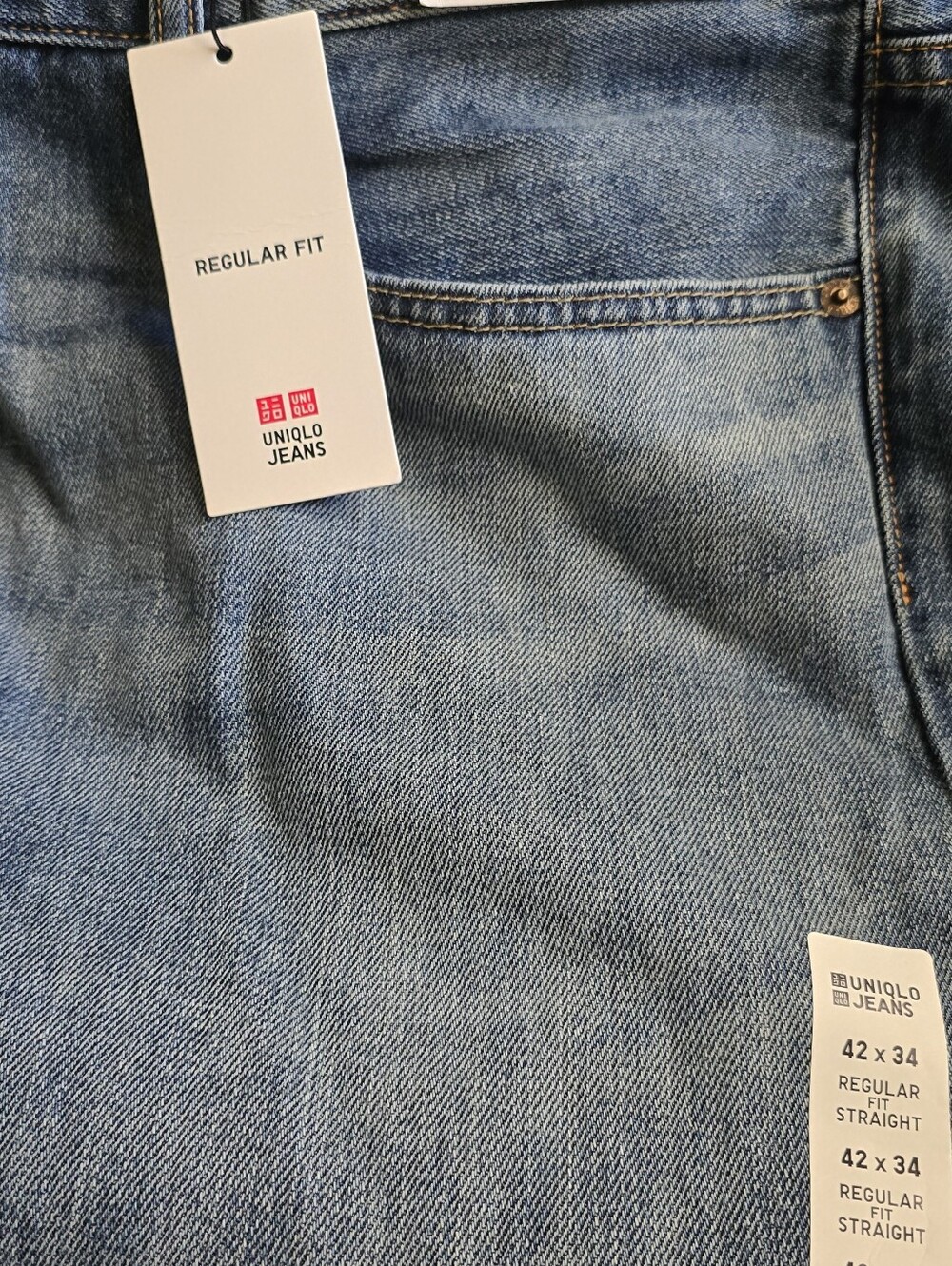 Uniqlo New Men’s Light Blue Relaxed Regular Fit Straight Cut Blue Jeans 42inx34 - Picture 3 of 5